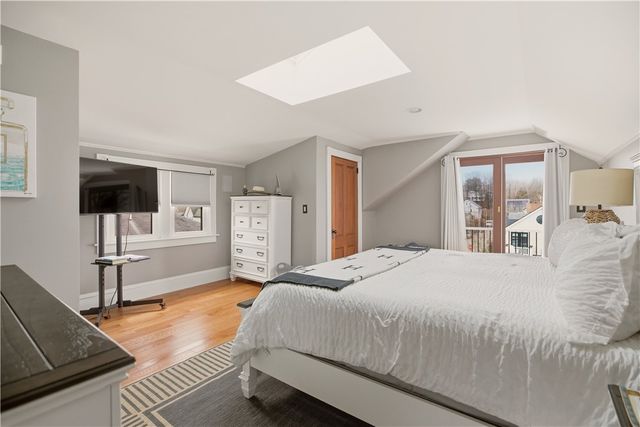 23 Clinton Street, Newport, RI 02840