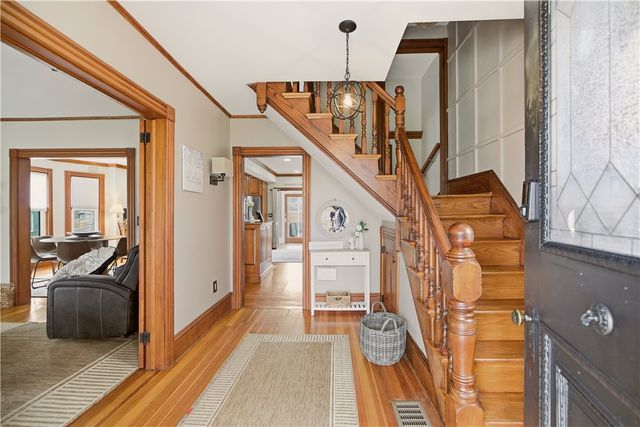 23 Clinton Street, Newport, RI 02840