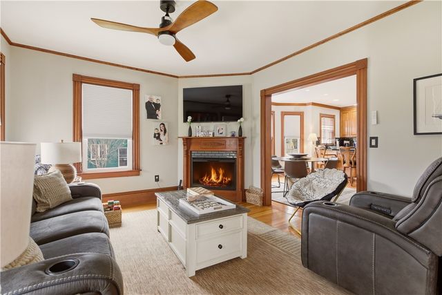 23 Clinton Street, Newport, RI 02840