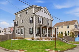 23 Clinton Street, Newport, RI 02840