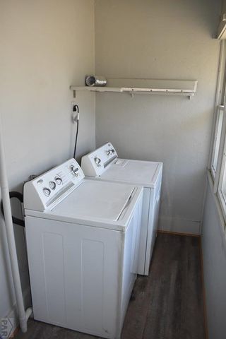 212 S Catalpa St, Manzanola, CO 81058