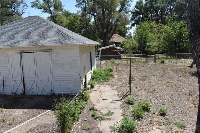 212 S Catalpa St, Manzanola, CO 81058