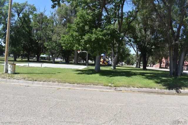 212 S Catalpa St, Manzanola, CO 81058