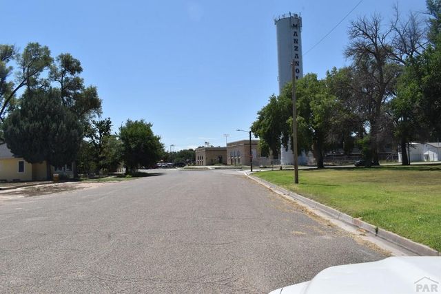 212 S Catalpa St, Manzanola, CO 81058