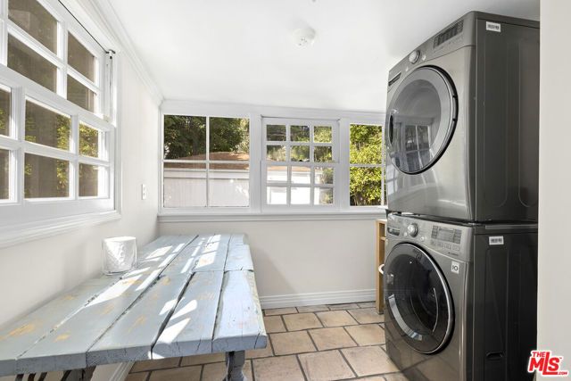 639 Westbourne Drive, West Hollywood, CA 90069