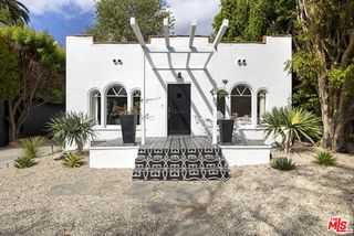 639 Westbourne Drive, West Hollywood, CA 90069