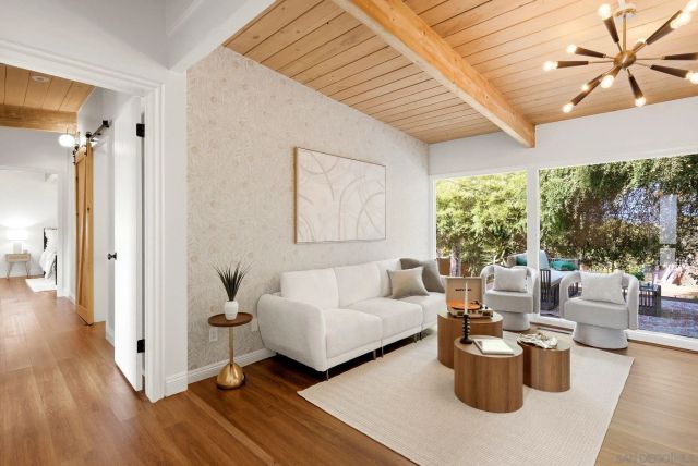 161 Parnassus Circle, Oceanside, CA 92054