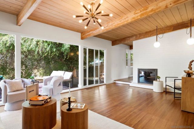 161 Parnassus Circle, Oceanside, CA 92054