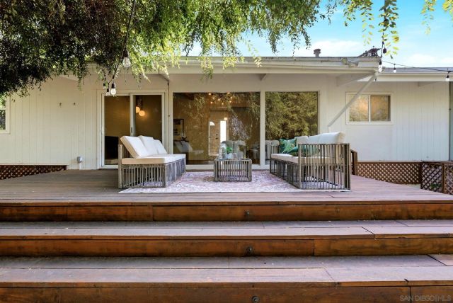 161 Parnassus Circle, Oceanside, CA 92054