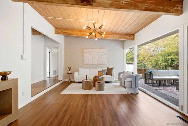 161 Parnassus Circle, Oceanside, CA 92054