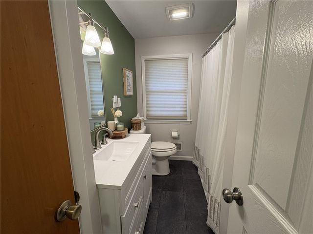 174 Valiant Drive, Henrietta, NY 14623