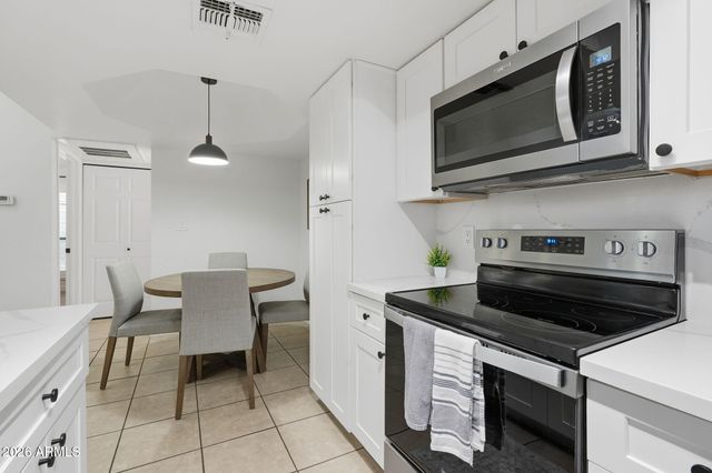 2855 S EXTENSION Road 259, Mesa, AZ 85210