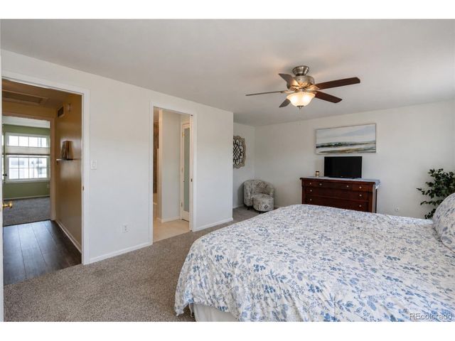 6937 E Briarwood Dr, Centennial, CO 80112
