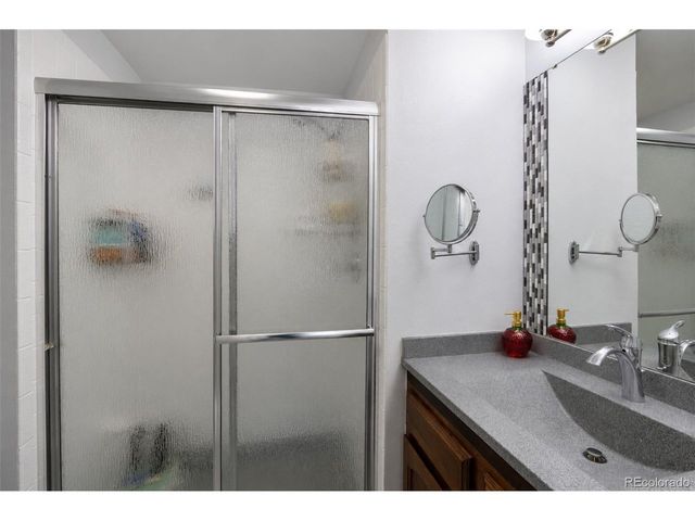 6937 E Briarwood Dr, Centennial, CO 80112