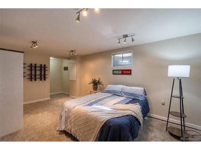 6937 E Briarwood Dr, Centennial, CO 80112
