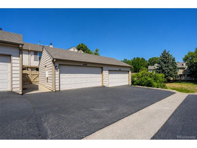 6937 E Briarwood Dr, Centennial, CO 80112