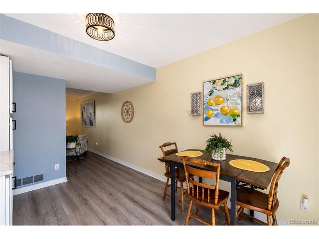 6937 E Briarwood Dr, Centennial, CO 80112
