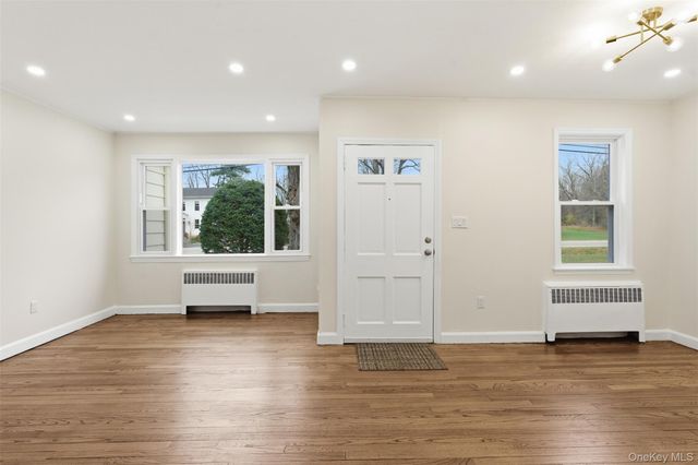 106 New Hamburg Road, Wappingers Falls, NY 12590