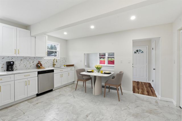 106 New Hamburg Road, Wappingers Falls, NY 12590