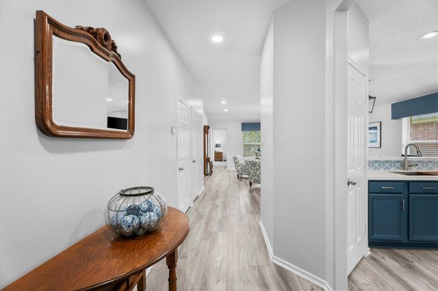 26898 Armor Oaks Drive, Kingwood, TX 77339