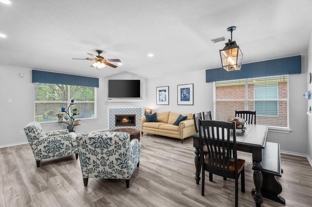 26898 Armor Oaks Drive, Kingwood, TX 77339