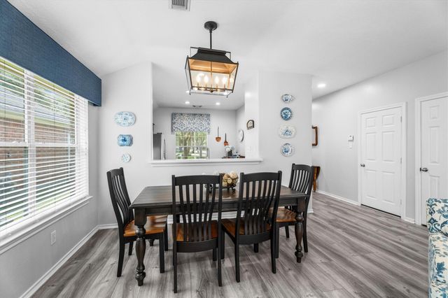 26898 Armor Oaks Drive, Kingwood, TX 77339