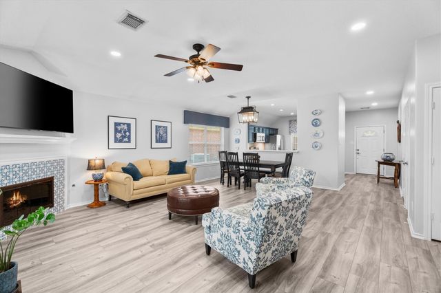 26898 Armor Oaks Drive, Kingwood, TX 77339