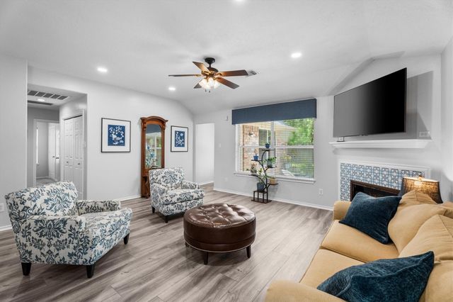 26898 Armor Oaks Drive, Kingwood, TX 77339