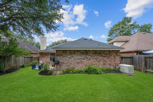 26898 Armor Oaks Drive, Kingwood, TX 77339