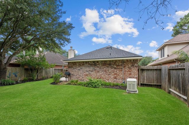 26898 Armor Oaks Drive, Kingwood, TX 77339