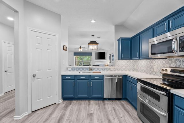 26898 Armor Oaks Drive, Kingwood, TX 77339