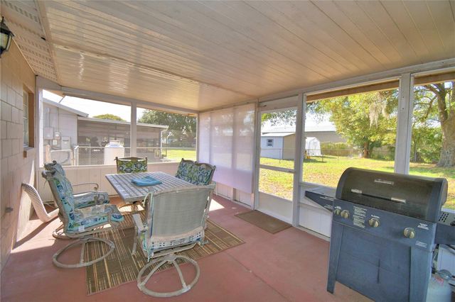 2594 SUN ACRES BOULEVARD, Auburndale, FL 33823