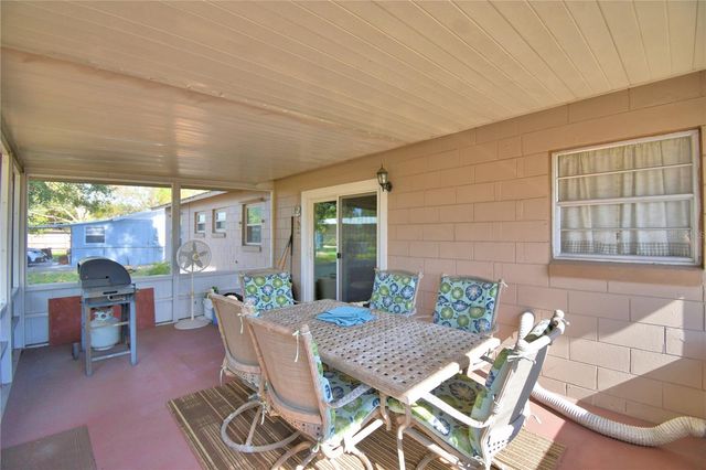 2594 SUN ACRES BOULEVARD, Auburndale, FL 33823