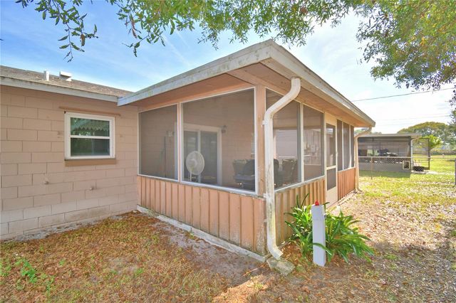 2594 SUN ACRES BOULEVARD, Auburndale, FL 33823