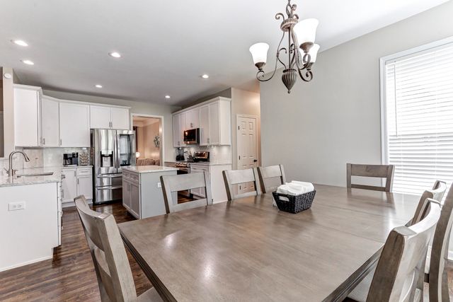 8604 Treeline Drive, Florence, KY 41042