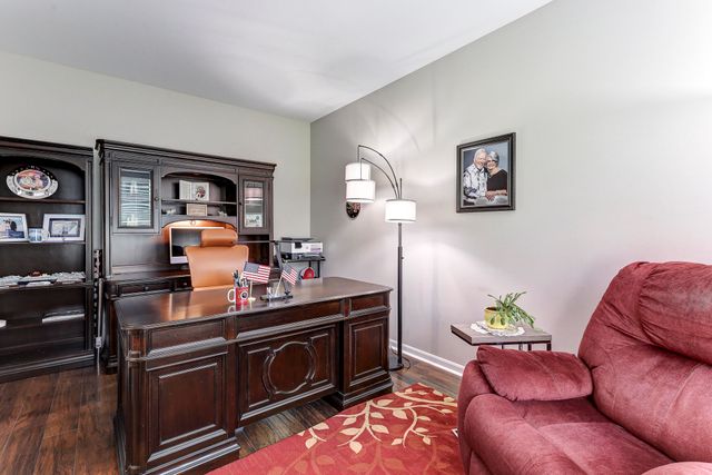 8604 Treeline Drive, Florence, KY 41042