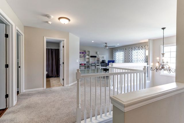 8604 Treeline Drive, Florence, KY 41042