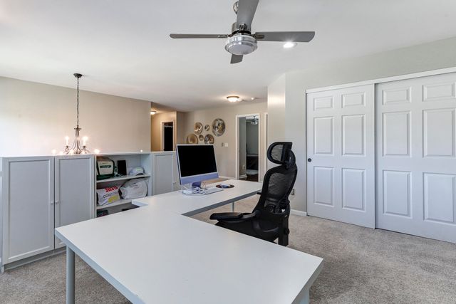 8604 Treeline Drive, Florence, KY 41042