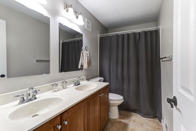 8604 Treeline Drive, Florence, KY 41042