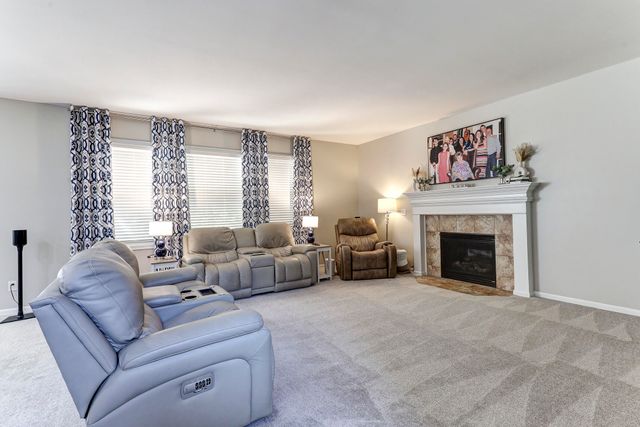 8604 Treeline Drive, Florence, KY 41042