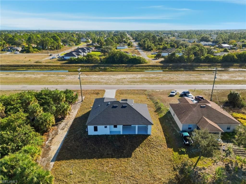 3204 Sunshine BLVD S, LEHIGH ACRES, FL 33976 — photo 5