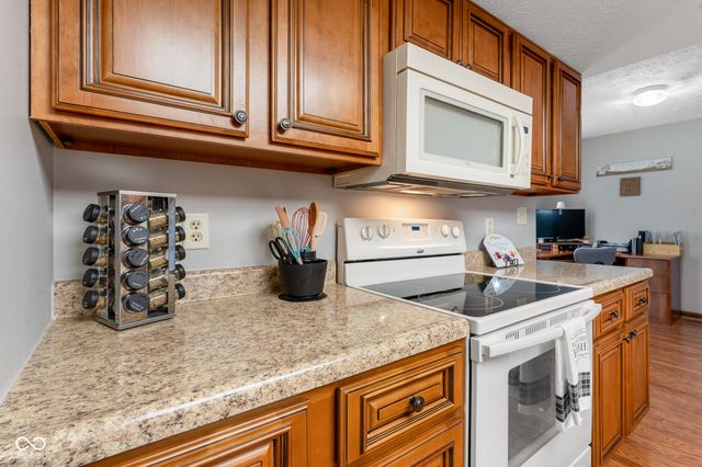 1734 Beech Circle, Plainfield, IN 46168