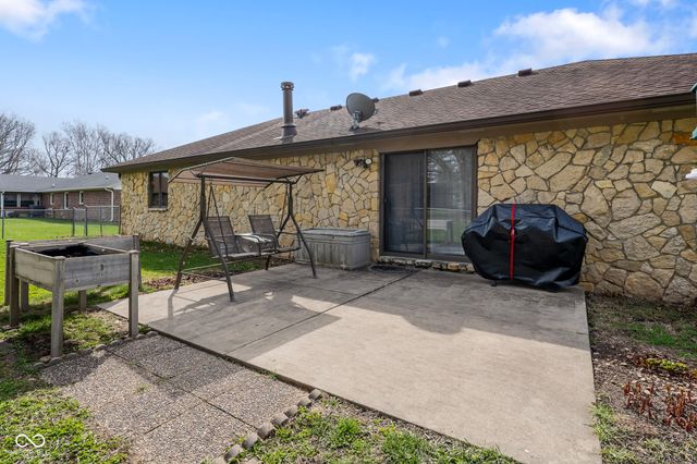 1734 Beech Circle, Plainfield, IN 46168