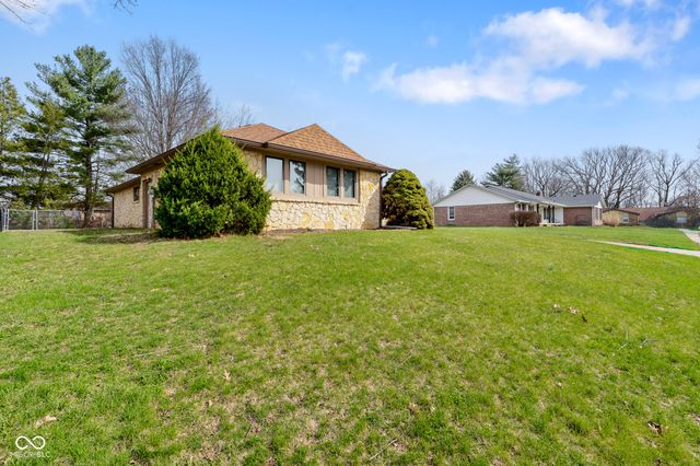 1734 Beech Circle, Plainfield, IN 46168