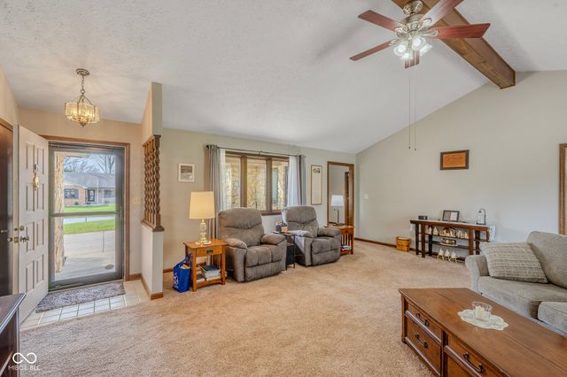 1734 Beech Circle, Plainfield, IN 46168