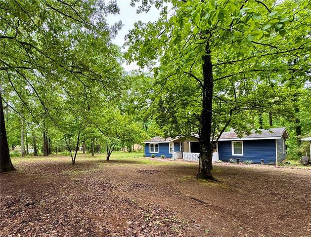 126 Mccready Drive, Dallas, GA 30157