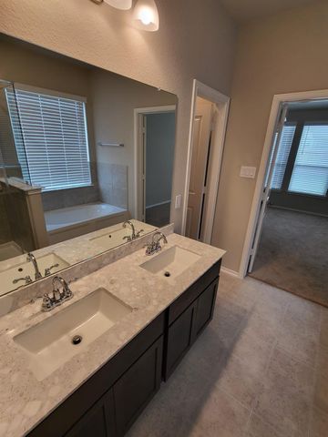 20522 Laila Manor Lane, Richmond, TX 77407