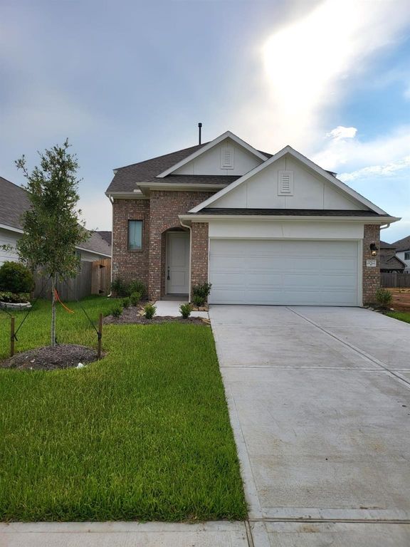20522 Laila Manor Lane, Richmond, TX 77407
