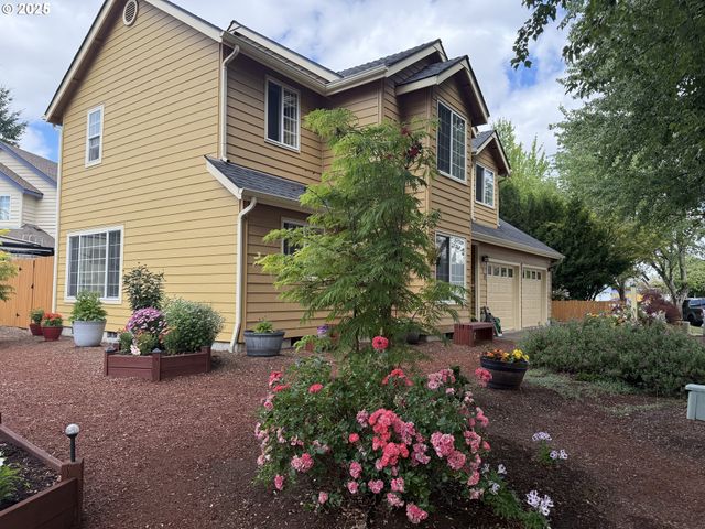 110 CALUMET Ave, Eugene, OR 97404