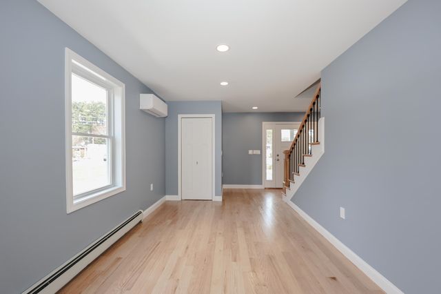 5 Gamache Road, Derry, NH 03038